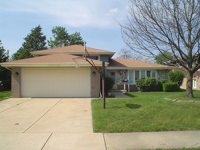 1st image of 1228 E 169th St