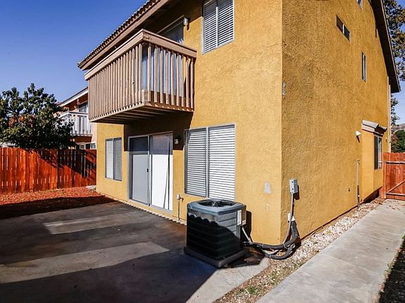 2nd image of 23877 Parkland Ave