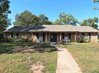 1915 Sunshine Sq, Longview, TX 75601