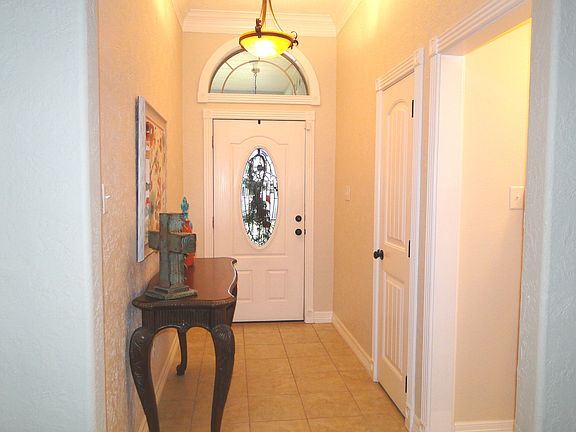 2nd image of 304 Robelmont Dr