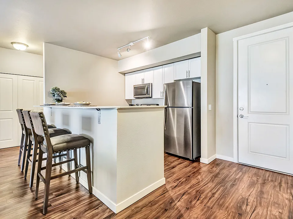Outlook at Pilot Butte apartments community photo