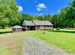 295 Bible Way Rd, Crewe, VA 23930