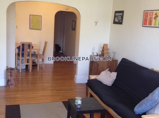 37 Dwight St APT 5, Brookline, MA 02446