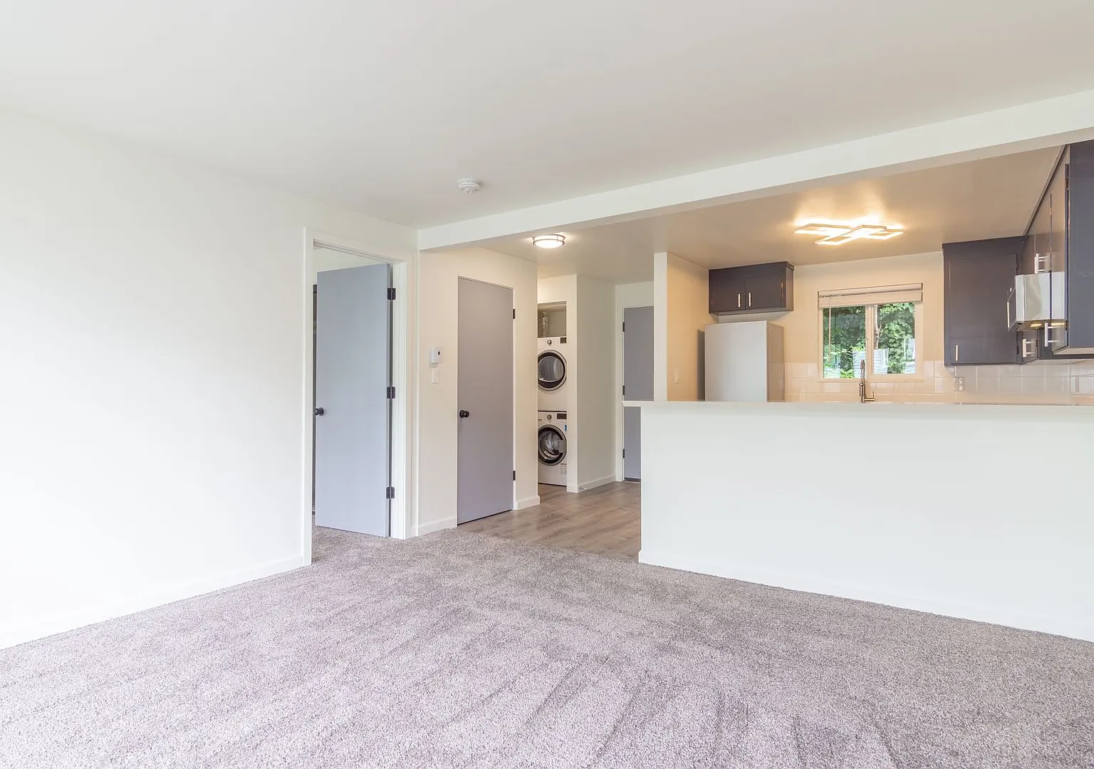 Salire Apartments — Photo 2