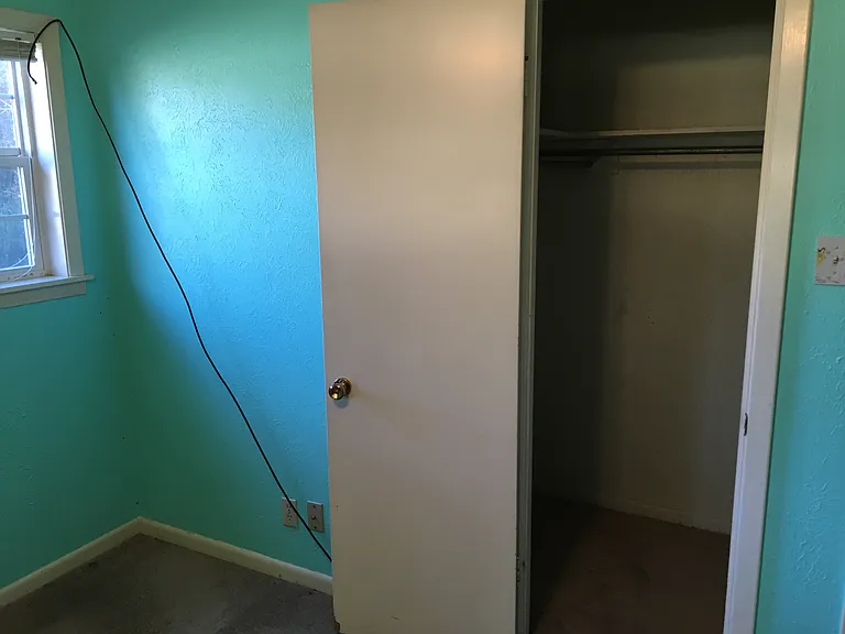 2504 Arcadia Dr — Photo 32