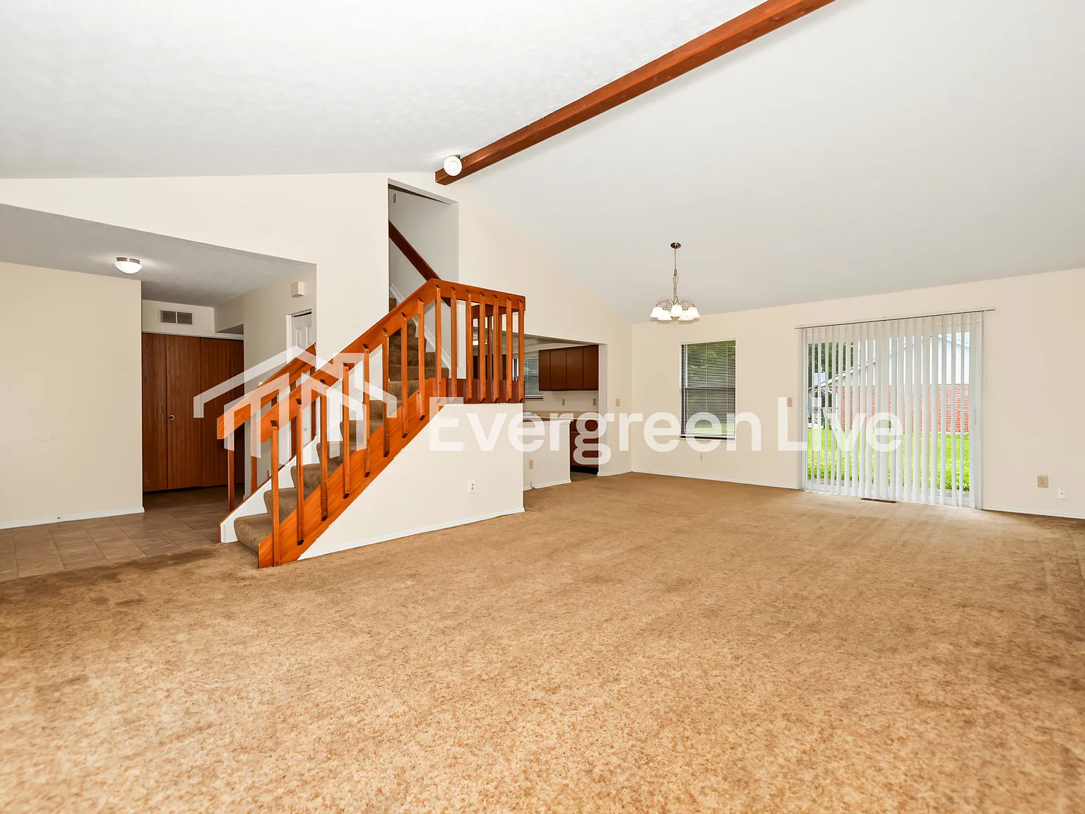 3 bed, 1.5 bath, 1654 sqft, $1,695 — Photo 3