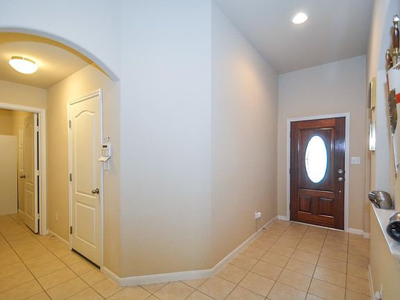 4th image of 7002 Baitland Dr