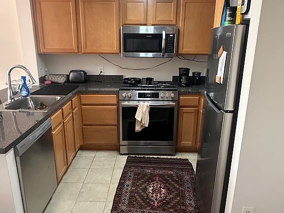 4th image of 350 G St SW APT N621