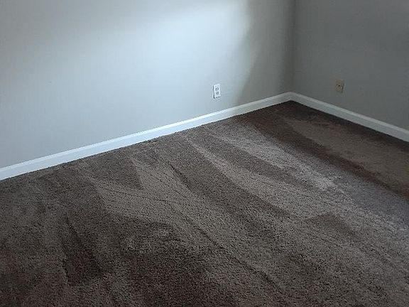 4th image of 280 E Okeefe St APT O