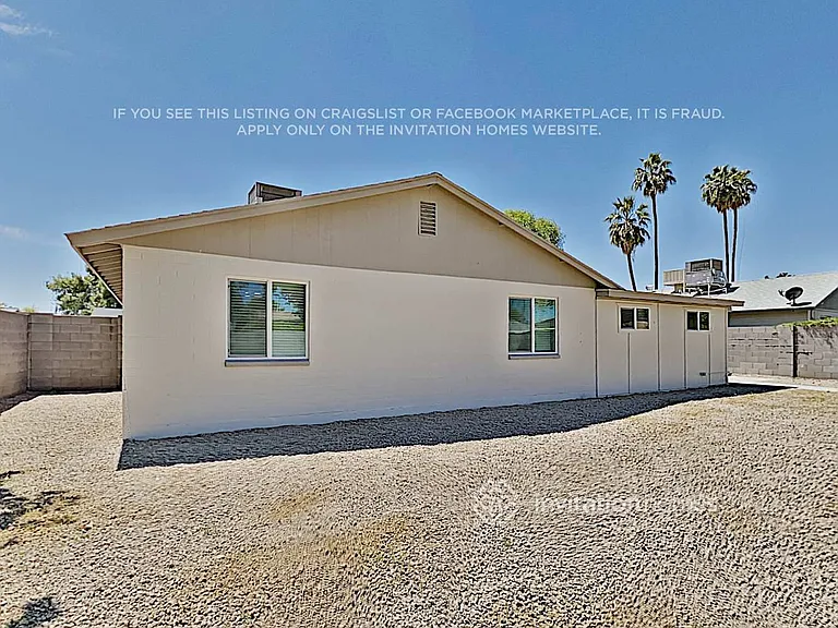420 E Tulane Dr — Photo 15