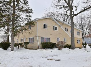 2056 Prospect Ave, North Chicago, IL 60064