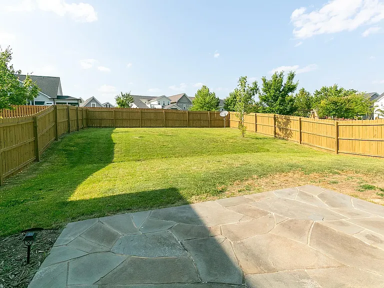 208 Tyner Loop Cir — Photo 36