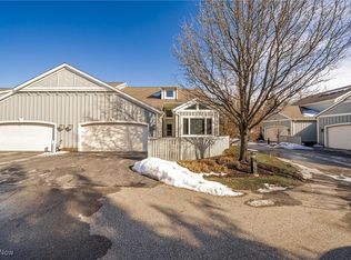 2440 Richmond Rd, Beachwood, OH 44122