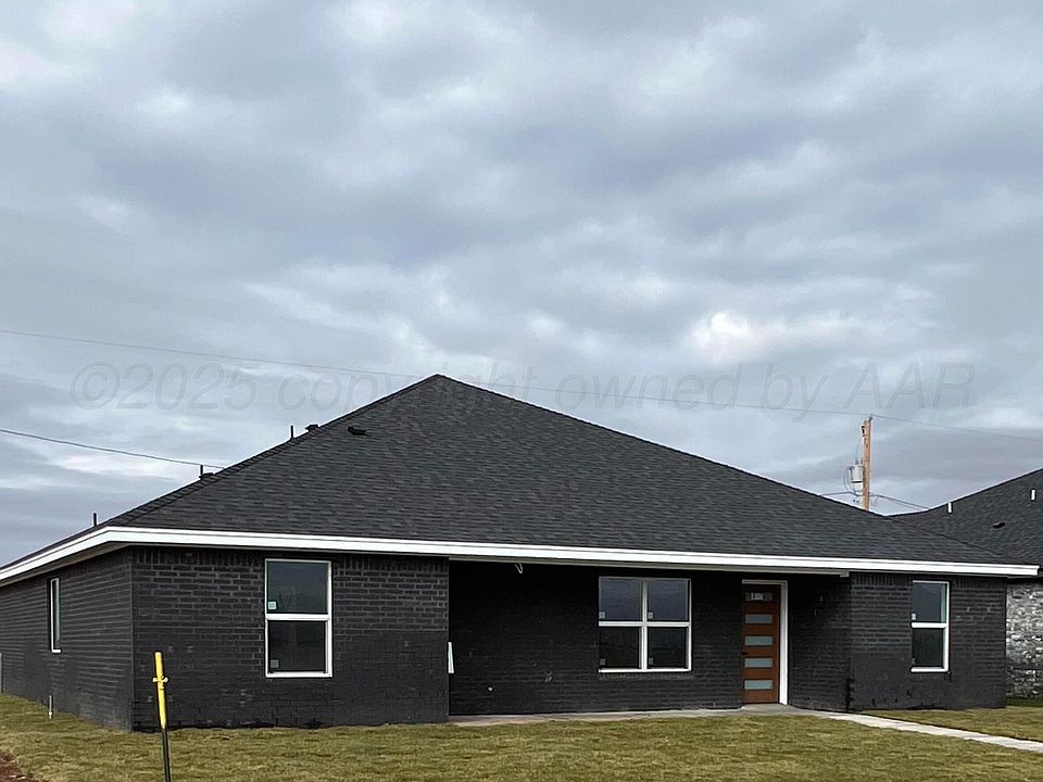 2nd image of 141 Prickly Pear Ln