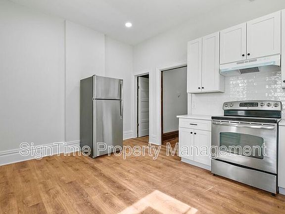 3rd image of 27 Wayside Ave #1