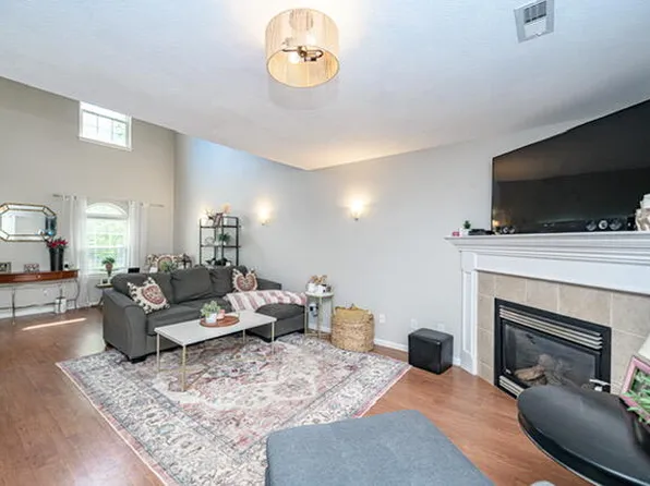 3105 Fox Trot Dr, Columbia, MO 65202