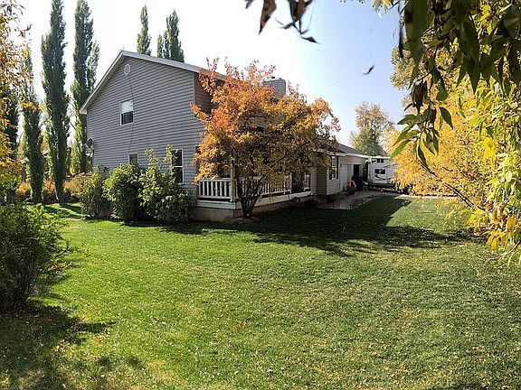 5th image of 320 E 1st Ave