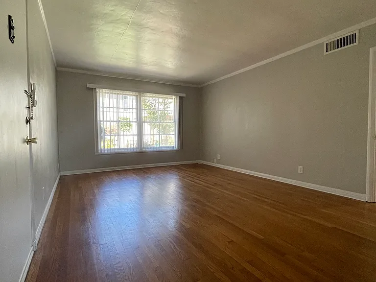 2227 N St #C — Photo 16