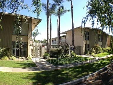 5551 E 23rd St Unit 10