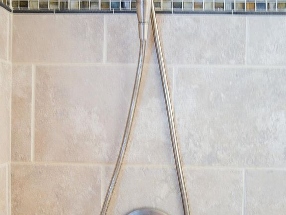 5th image of 1067 Alta Ave NE APT 2