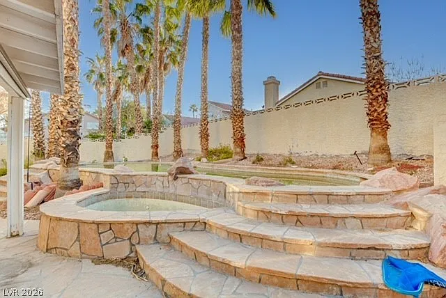 2905 Saint Kitts Ct — Photo 42