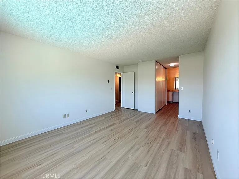 1301 S Atlantic Blvd #B424 — Photo 18