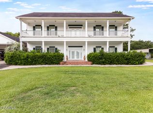 1122 Hebert Ln, Saint Martinville, LA 70582