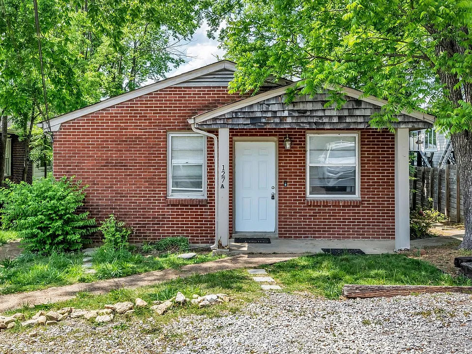 127A 37th Ave N