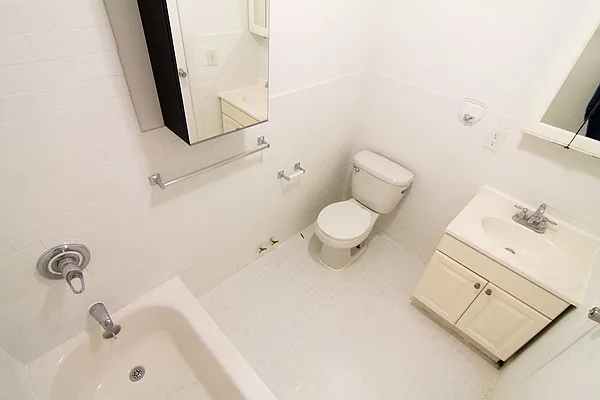 Rented by Coda Real Estate NYC | media 15