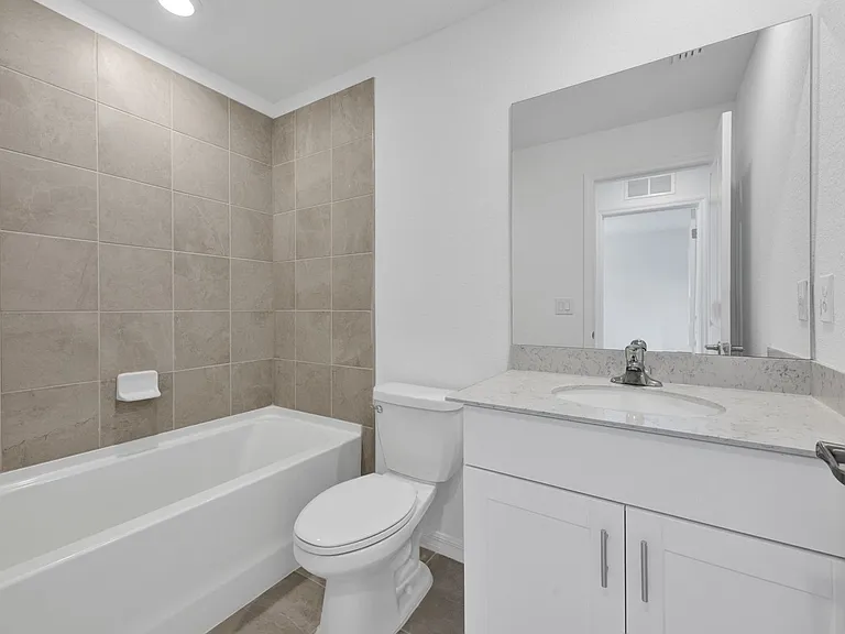 14236 Oviedo Pl — Photo 11