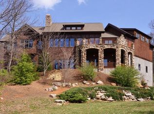 407 Old Stone Gate Pl, Asheville, NC 28804