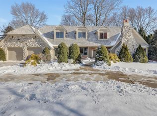 5007 Hunt Club Rd, Racine, WI 53402