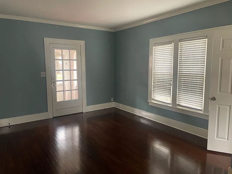 Bedroom #1