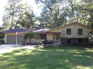 52066 Farmington Square Rd, Granger, IN 46530