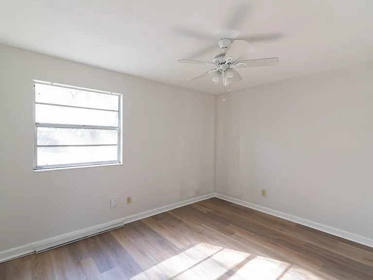 3741 Maria Cir — Photo 10