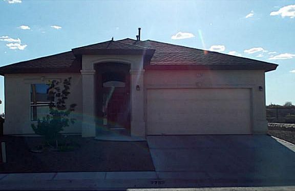 2nd image of 7753 Oak Landing Dr