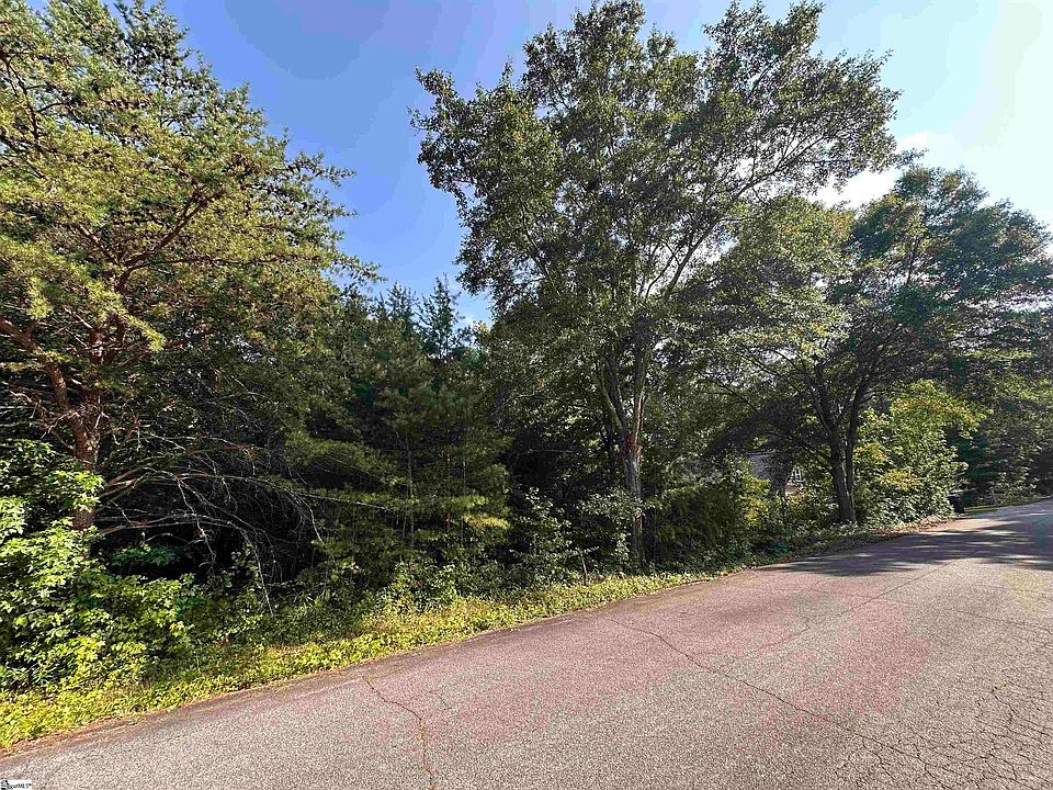 2nd image of 0 Carswell Dr