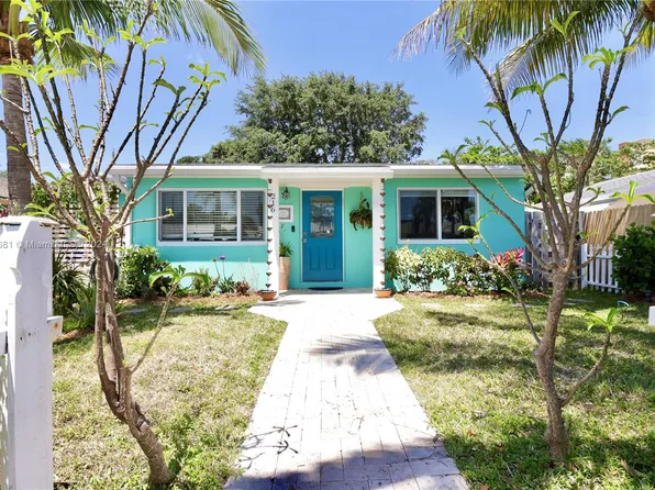 216 E 24th St, Riviera Beach, FL 33404