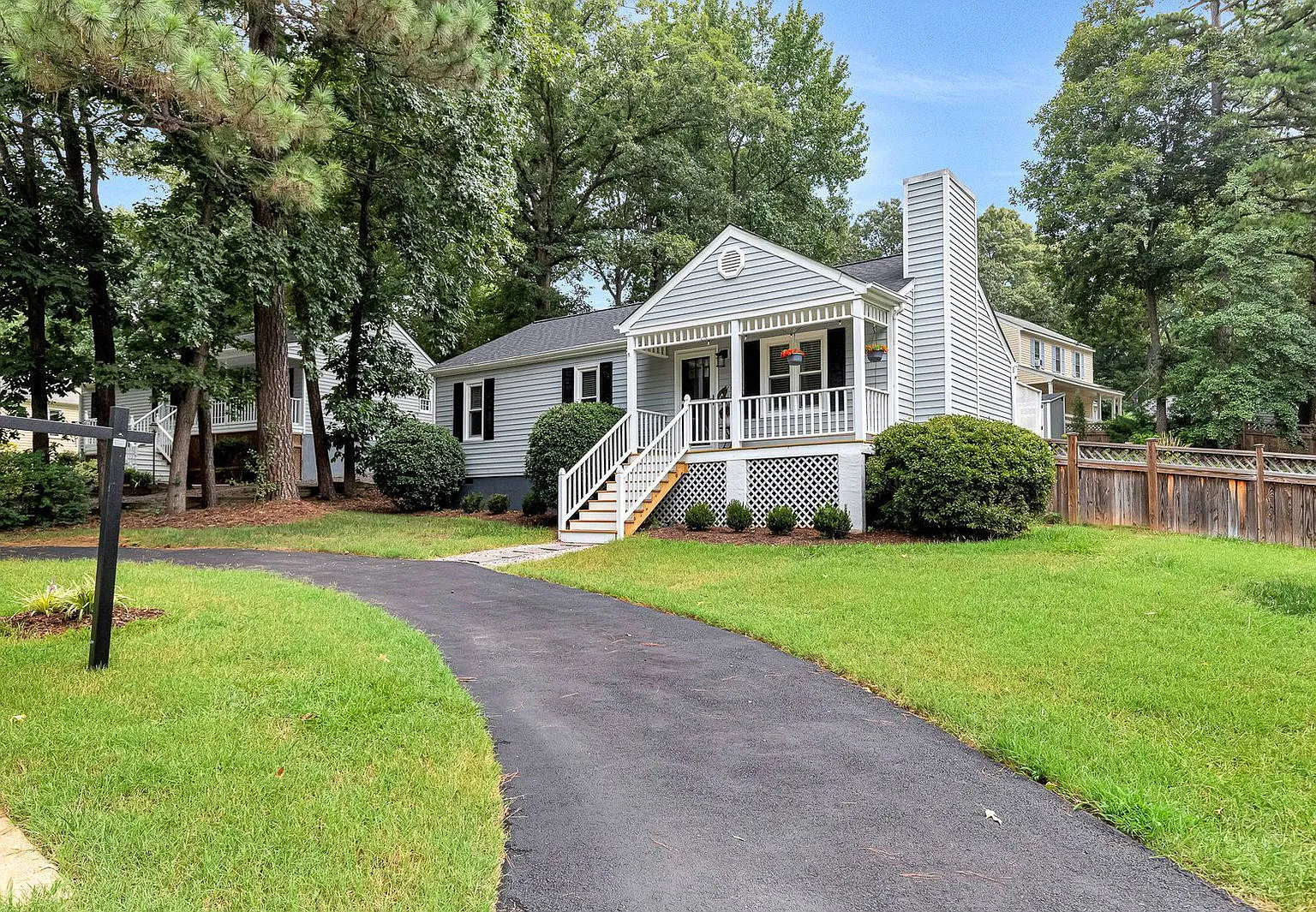 3 bed, 1.5 bath, 960 sqft, $2,495 — Photo 3