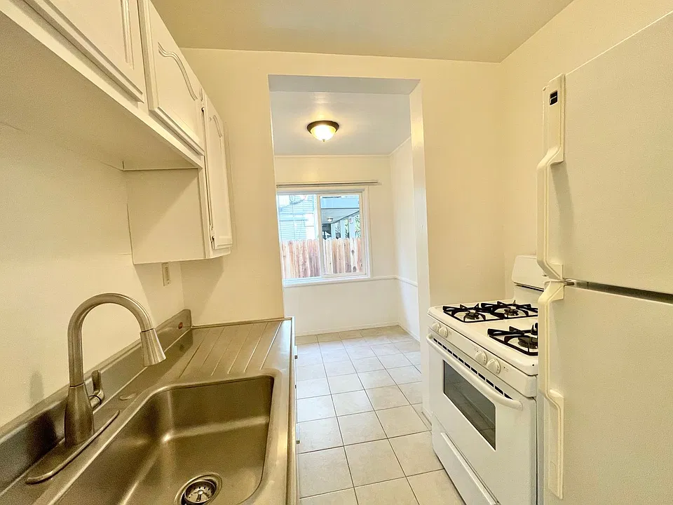 2715 F Street - 2715 F St Sacramento CA | Zillow