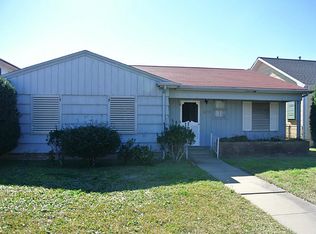 5209 Avenue O, Galveston, TX 77551