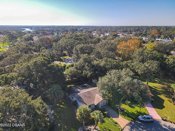 4th image of 1216 Isthmus Dr