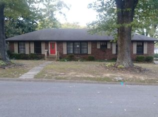 216 Troy Cir, Dyersburg, TN 38024