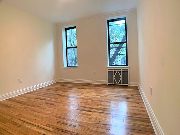 5th image of 355 W 51st St APT 54