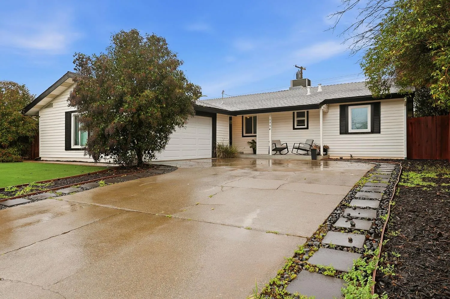 3356 Gould Way photo 1