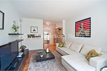 Rented by City Connections Realty