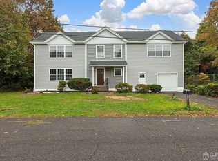 54 Howard Ave, Edison, NJ 08837