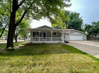 1100 S Joliet Ave, Sioux Falls, SD 57110