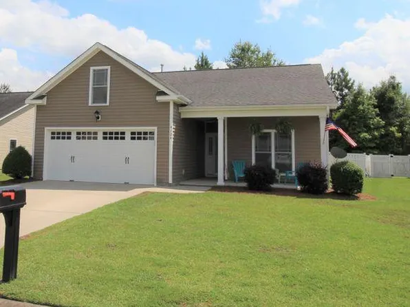 4124 Hillard Ln, Greenville, NC 27858