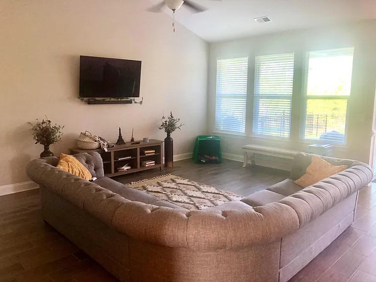 1865 Parish Way — Photo 10